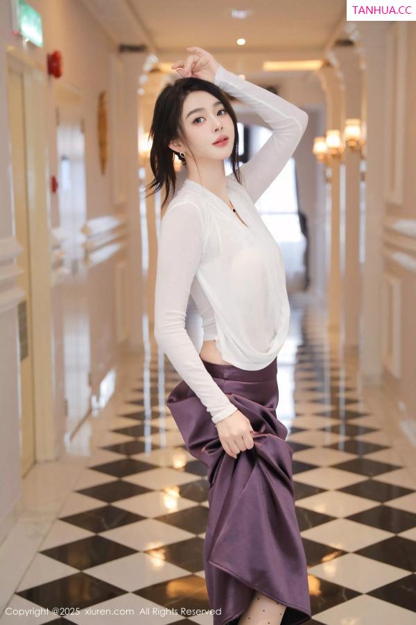   [XiuRen]高清写真图 2025.04.25 No.10201 Candy糖糖 诱人肉丝第6张图片